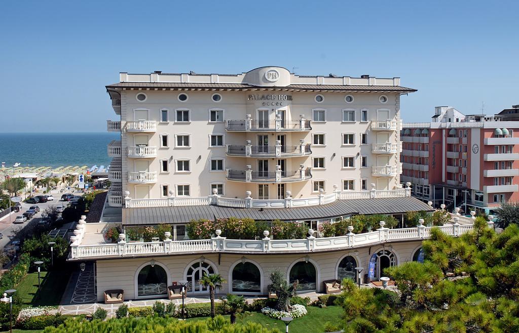 Palace Hotel มิลาโน แมริตทิมา ภายนอก รูปภาพ