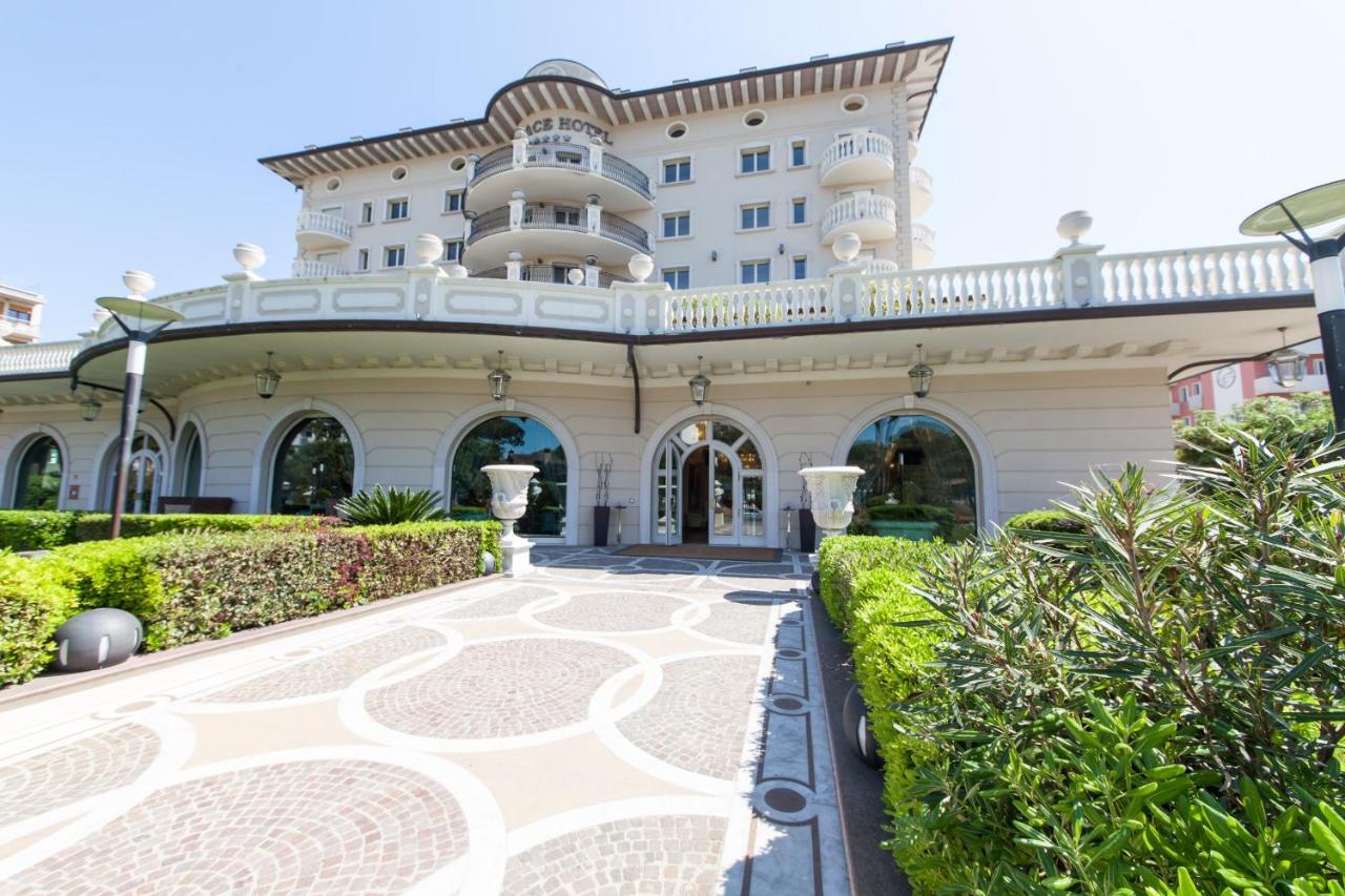 Palace Hotel มิลาโน แมริตทิมา ภายนอก รูปภาพ